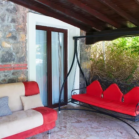 Stone Mansion Vila